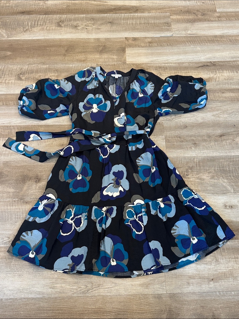 Ophelia Roe Blue Floral Puff Sleeve Tiered Dress V-neckline